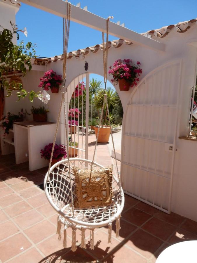 Lagabella Bed & Breakfast *